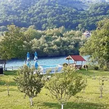 Vikendica Zlatna Plaza - Kod Gagca Σπίτι διακοπών