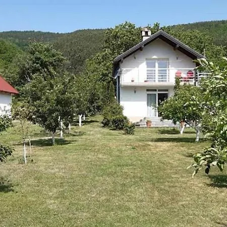 Σπίτι διακοπών Vikendica Zlatna Plaza - Kod Gagca Φότσα