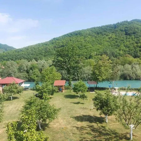 Vikendica Zlatna Plaza - Kod Gagca Σπίτι διακοπών Φότσα