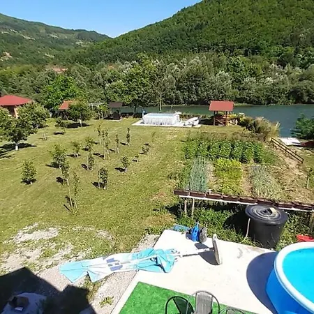 Vikendica Zlatna Plaza - Kod Gagca Φότσα